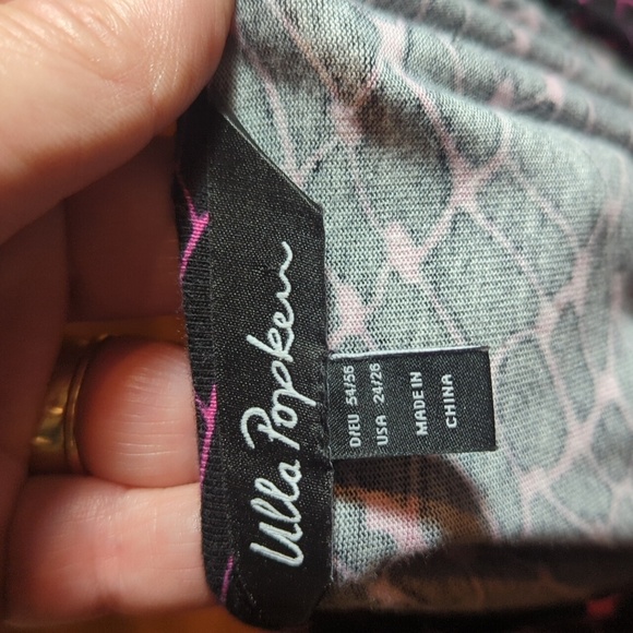 Ulla Popken Pink and Black Patterned Flowy Scoop Neck Tunic Knit Top Sz 24/26 - Picture 5 of 10